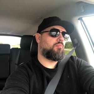 Meet your Posher, Joel